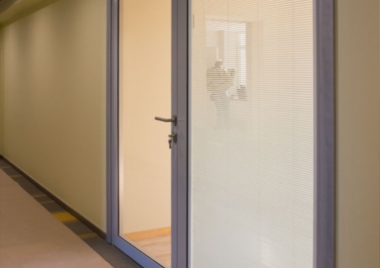 aluminium door