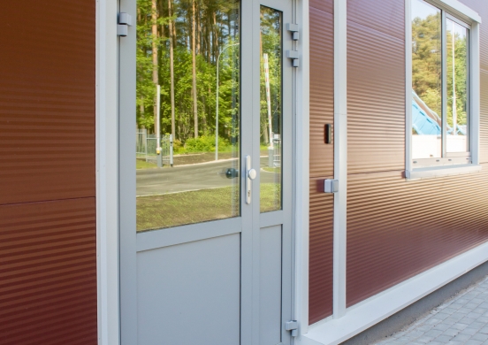 aluminium entrance door