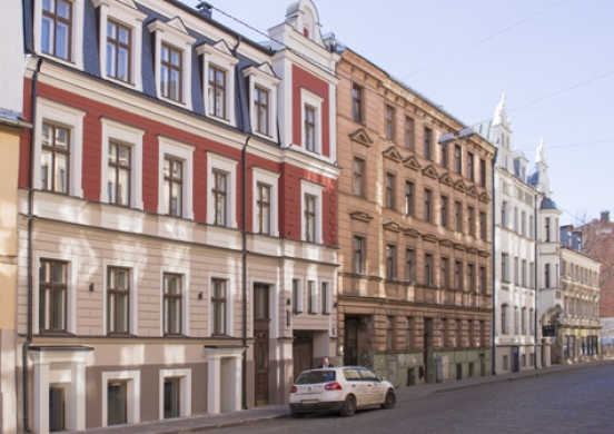Apartment building on Dzirnavu street